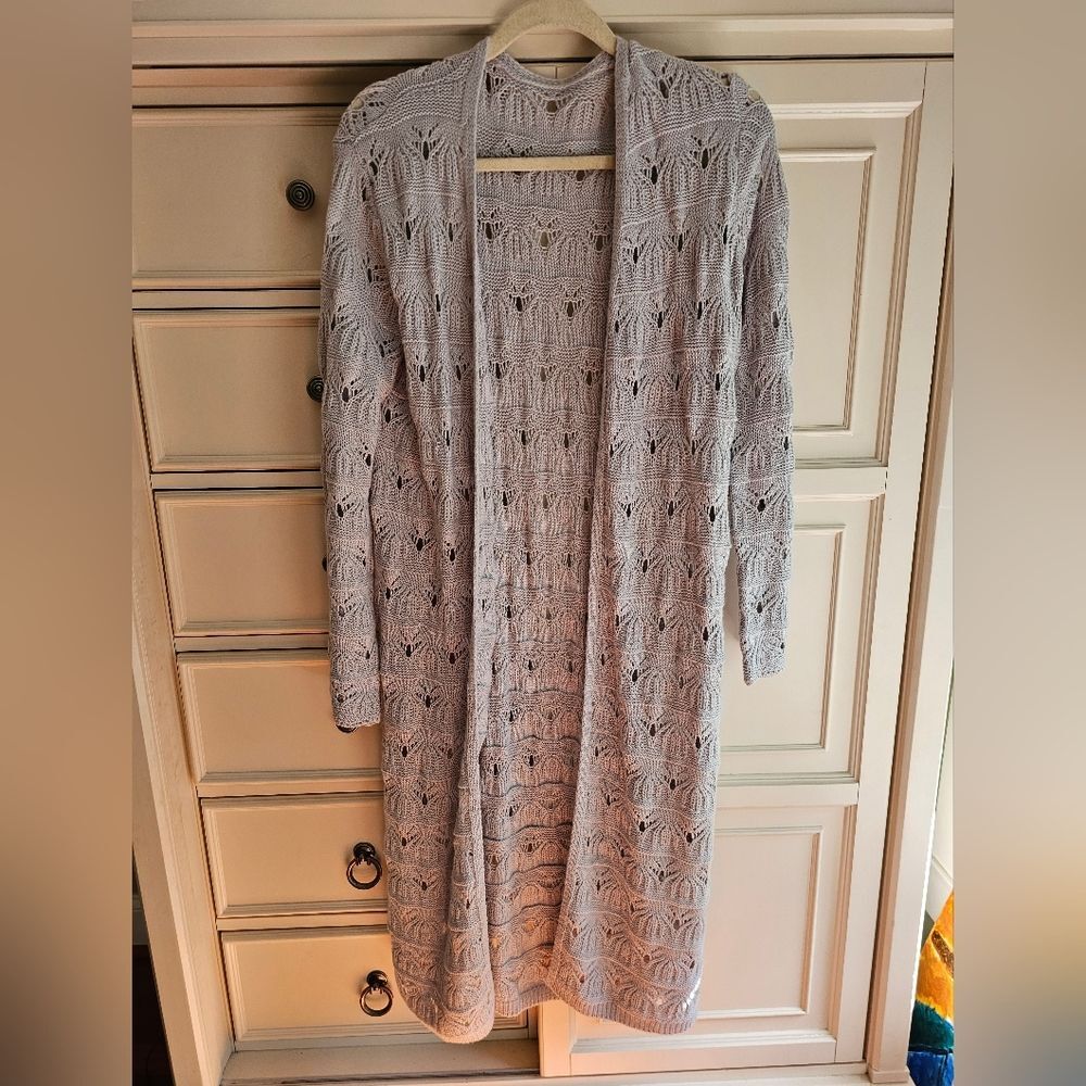 Long Open Front Grey Cardigan Sweater. Size Small. Excellent Condition